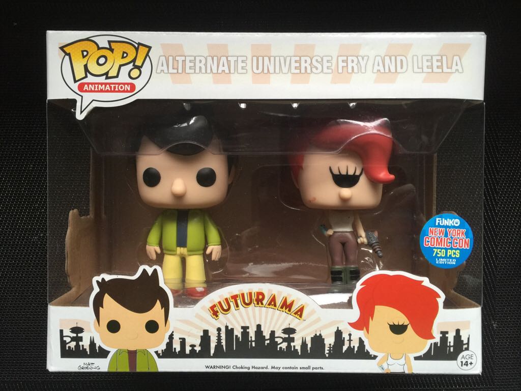Alternate Universe Fry and Leela - Futurama vinyl figure collectible [Barcode 849803065751] - Main Image 2
