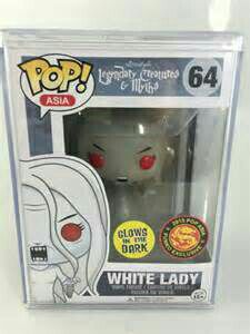 White Lady - Legendary Creatures and Myths vinyl figure collectible [Barcode 846626011828] - Main Image 2