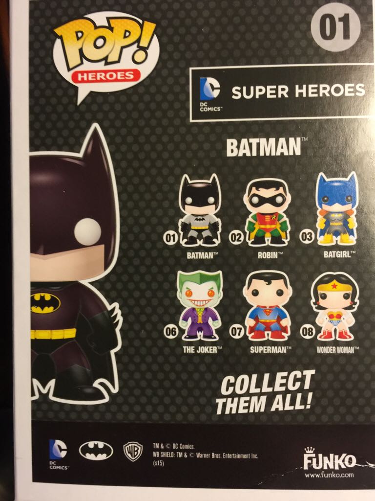 Batman - DC Universe vinyl figure collectible [Barcode 849803074982] - Main Image 2