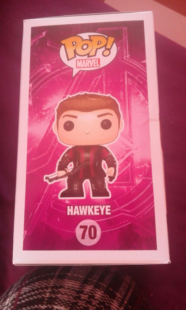 Hawkeye  vinyl figure collectible [Barcode 882041025934] - Main Image 2
