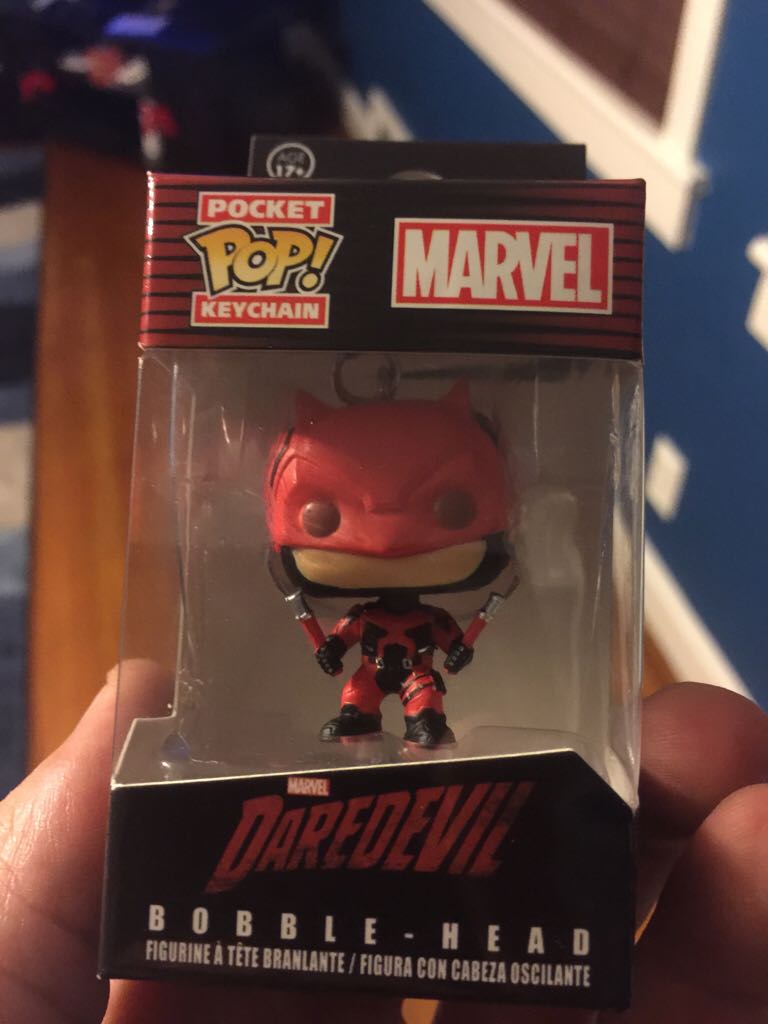 DAREDEVIL  vinyl figure collectible [Barcode 849803075774] - Main Image 2