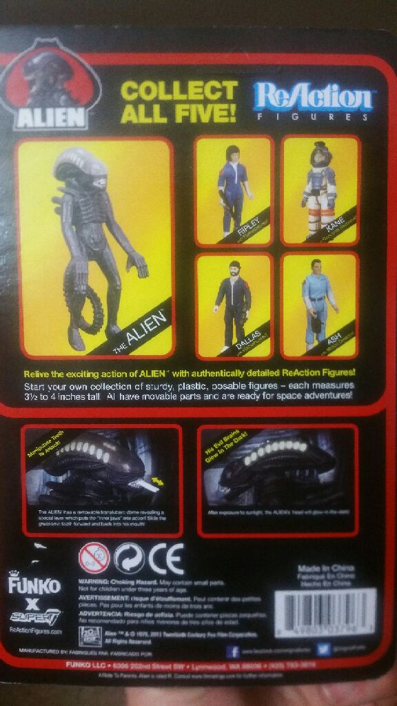 The Alien  vinyl figure collectible - Main Image 2