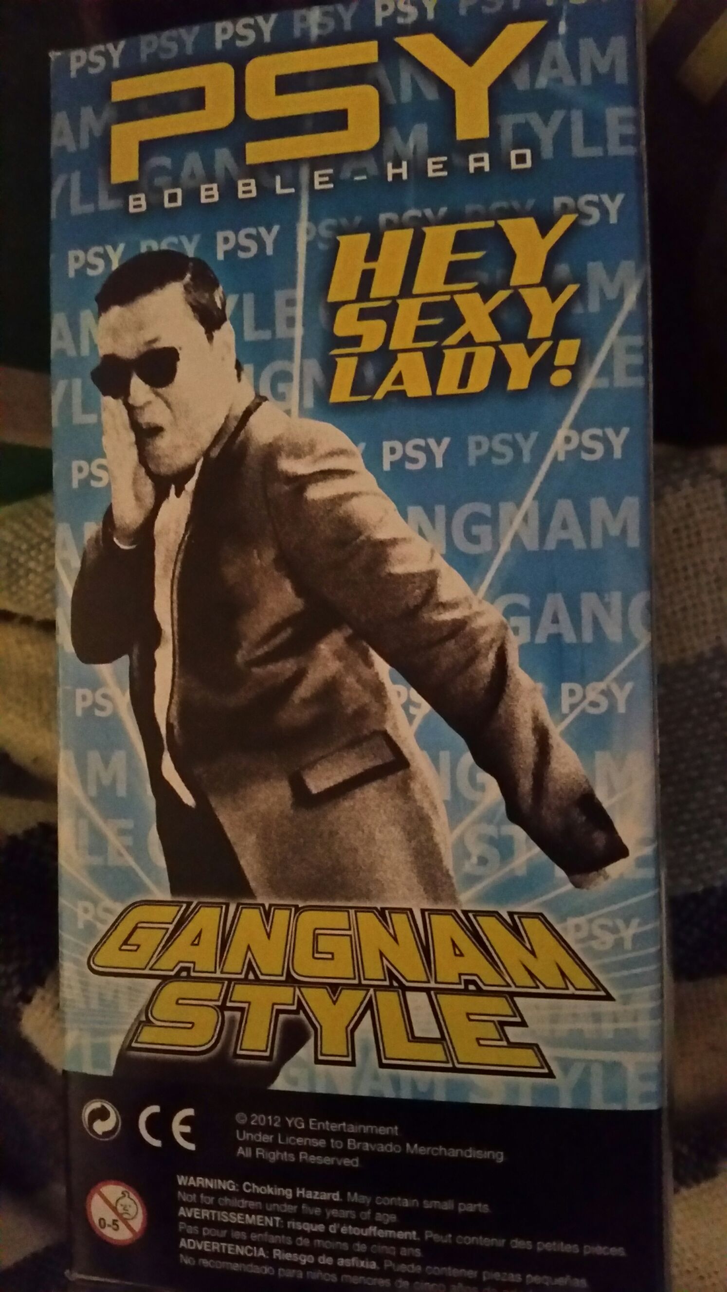 Psy  vinyl figure collectible [Barcode 830395031712] - Main Image 2
