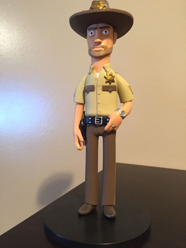 Rick Grimes Vinyl Idolz - The Walking Dead vinyl figure collectible - Main Image 2