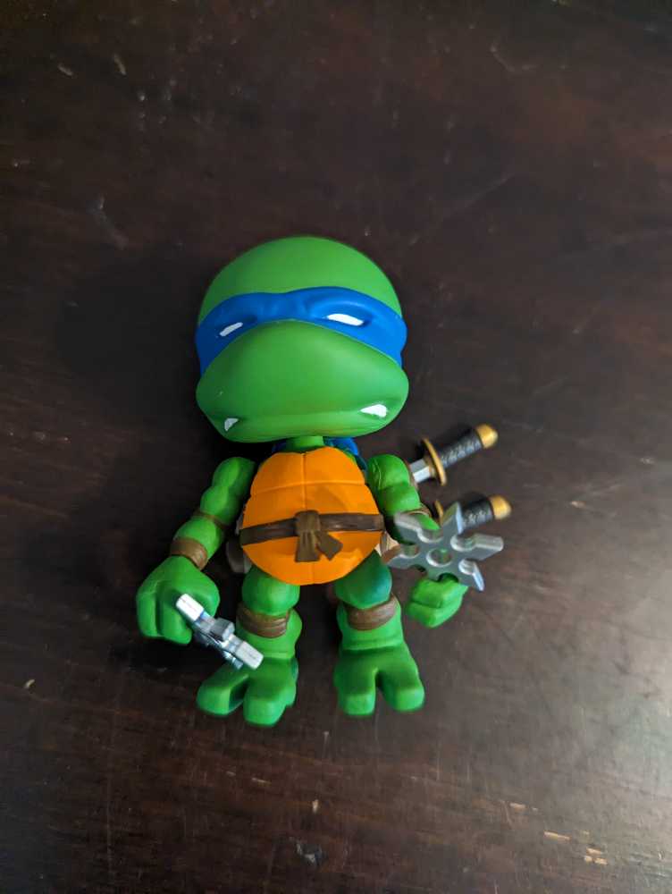 TMNT - Action Vinyl: Leonardo - Teenage Mutant Ninja Turtles vinyl figure collectible - Main Image 3