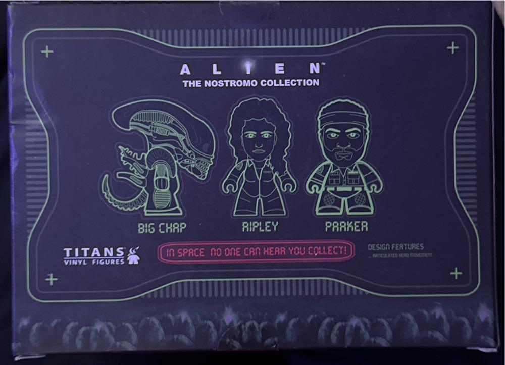 Alien - The Nostromo Collection - Horror Block Exclusive - Twin Pack - Bloody Parker & Bloody Xenomorph - Alien vinyl figure collectible [Barcode 5052473081463] - Main Image 3