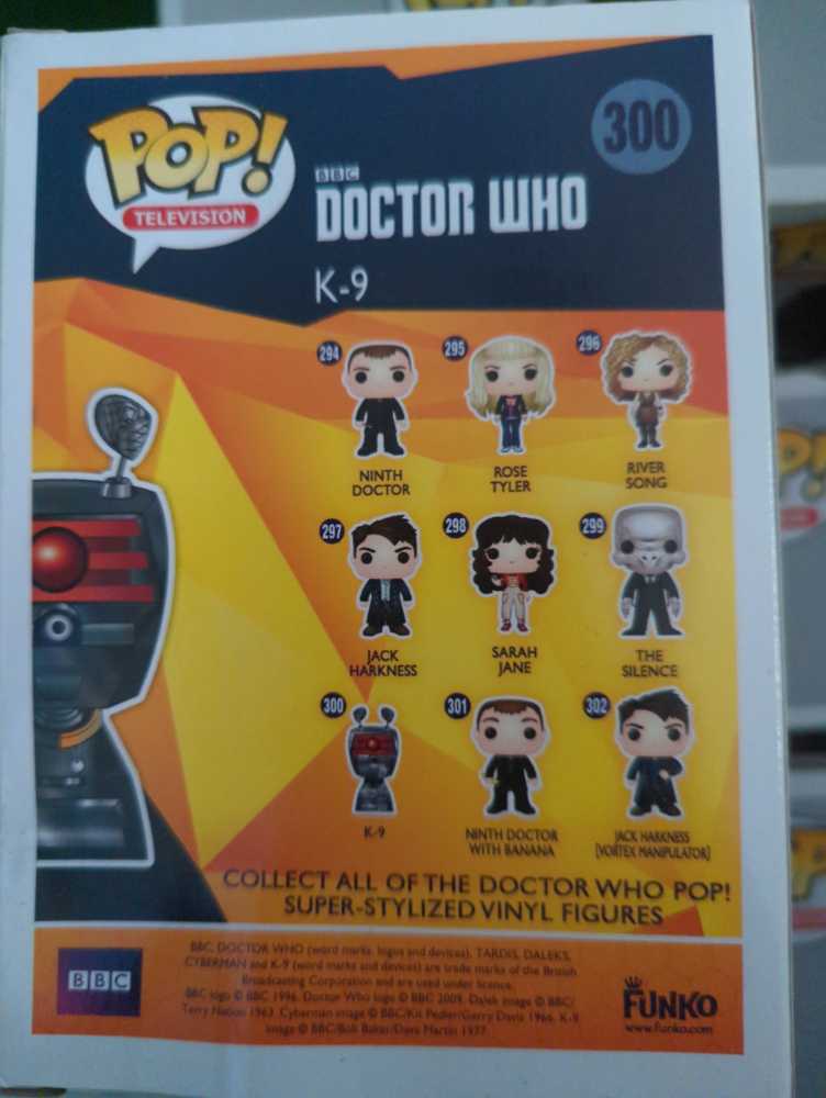 K-9 - Doctor Who vinyl figure collectible [Barcode 849803062125] - Main Image 3