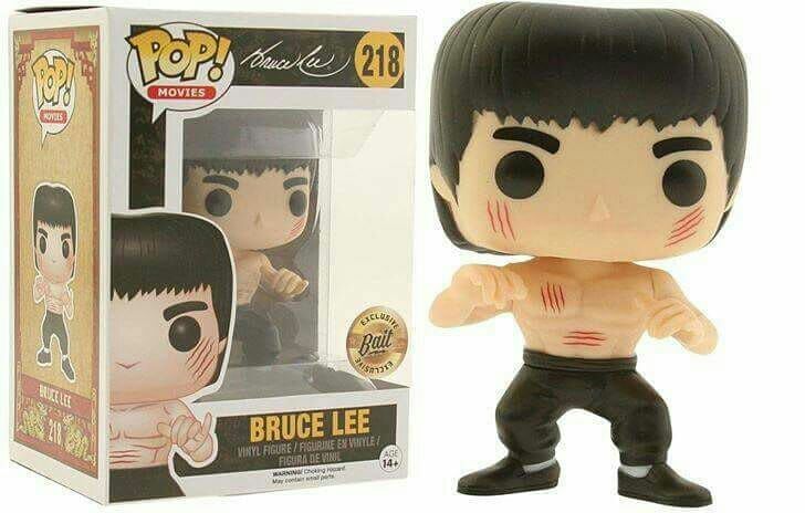 Bruce Lee (Enter the Dragon)  vinyl figure collectible - Main Image 2