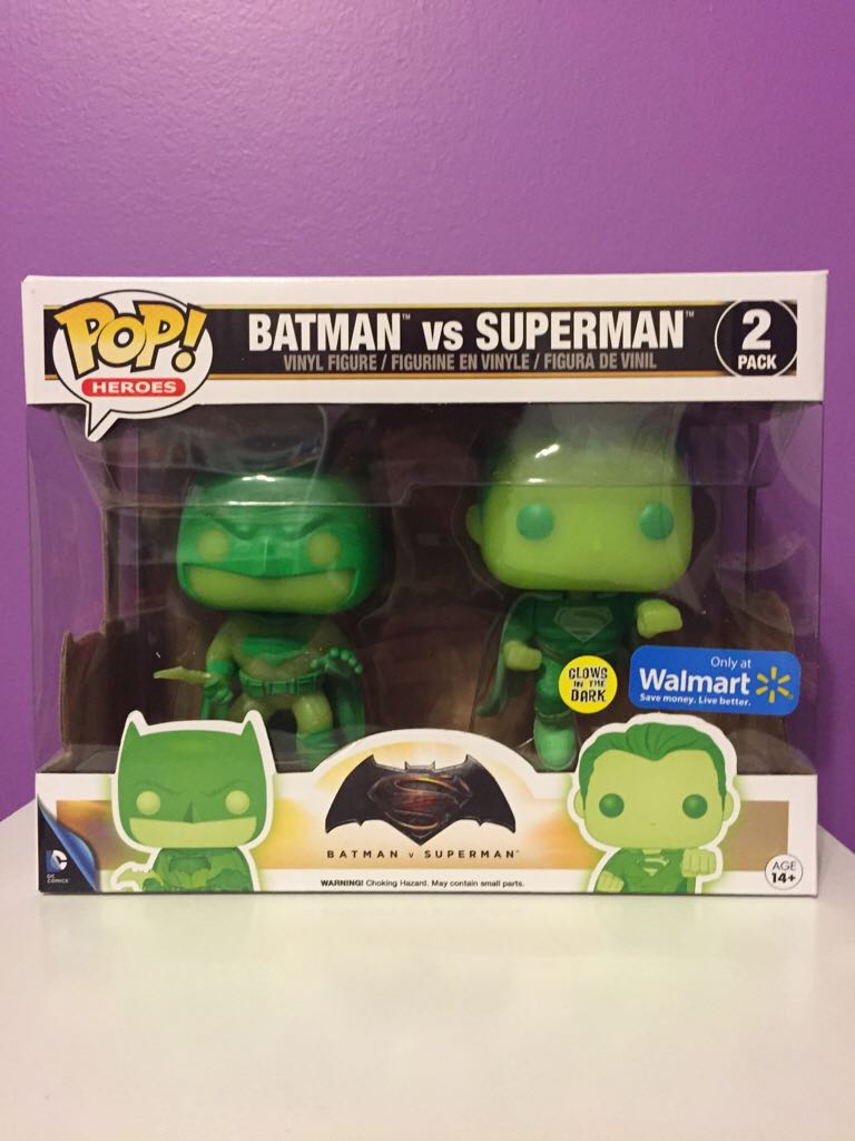 Batman vs Superman GITD 2-pack  vinyl figure collectible - Main Image 2