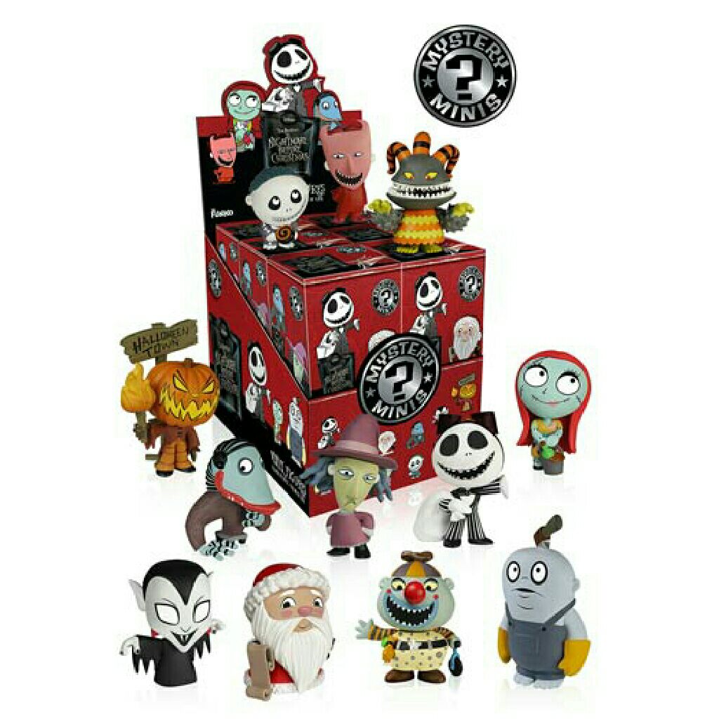 Sally - The Nightmare Before Christmas vinyl figure collectible - Main Image 2