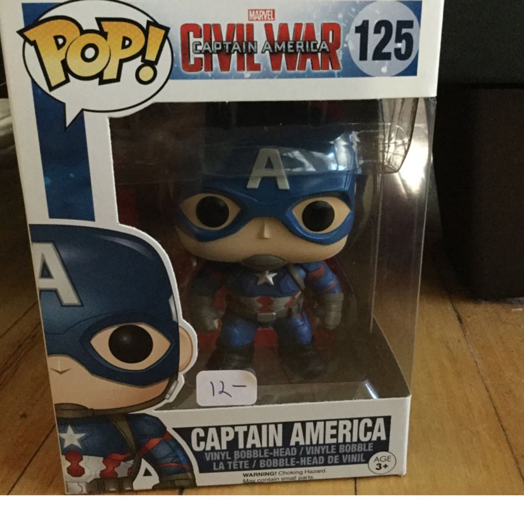 Captain America - Captain America: Civil War vinyl figure collectible - Main Image 2