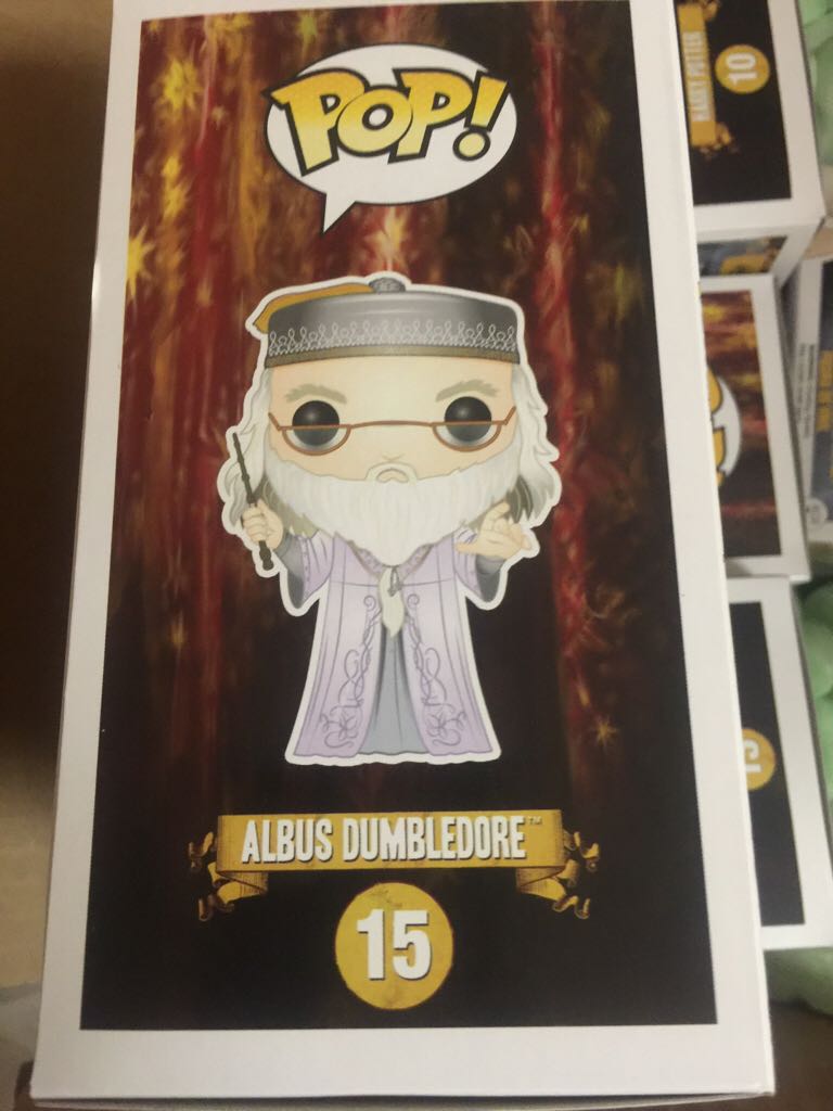 Albus Dumbledore - Harry Potter vinyl figure collectible [Barcode 849803058913] - Main Image 2
