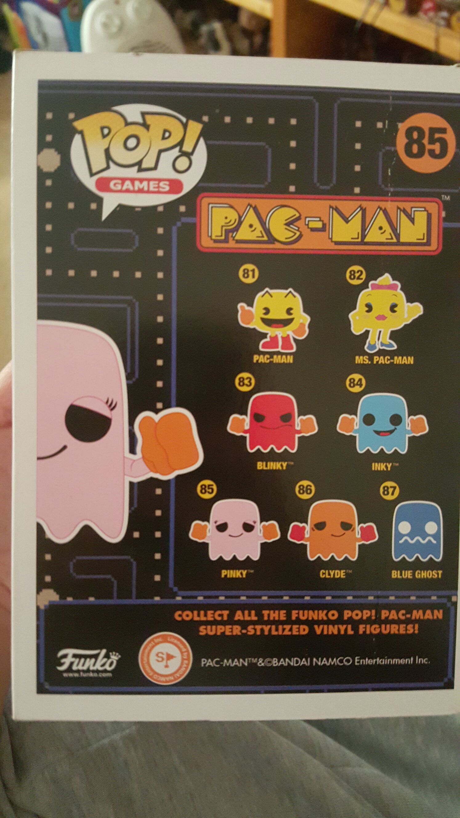 Pac-Man: Pinky  vinyl figure collectible [Barcode 849803076481] - Main Image 2
