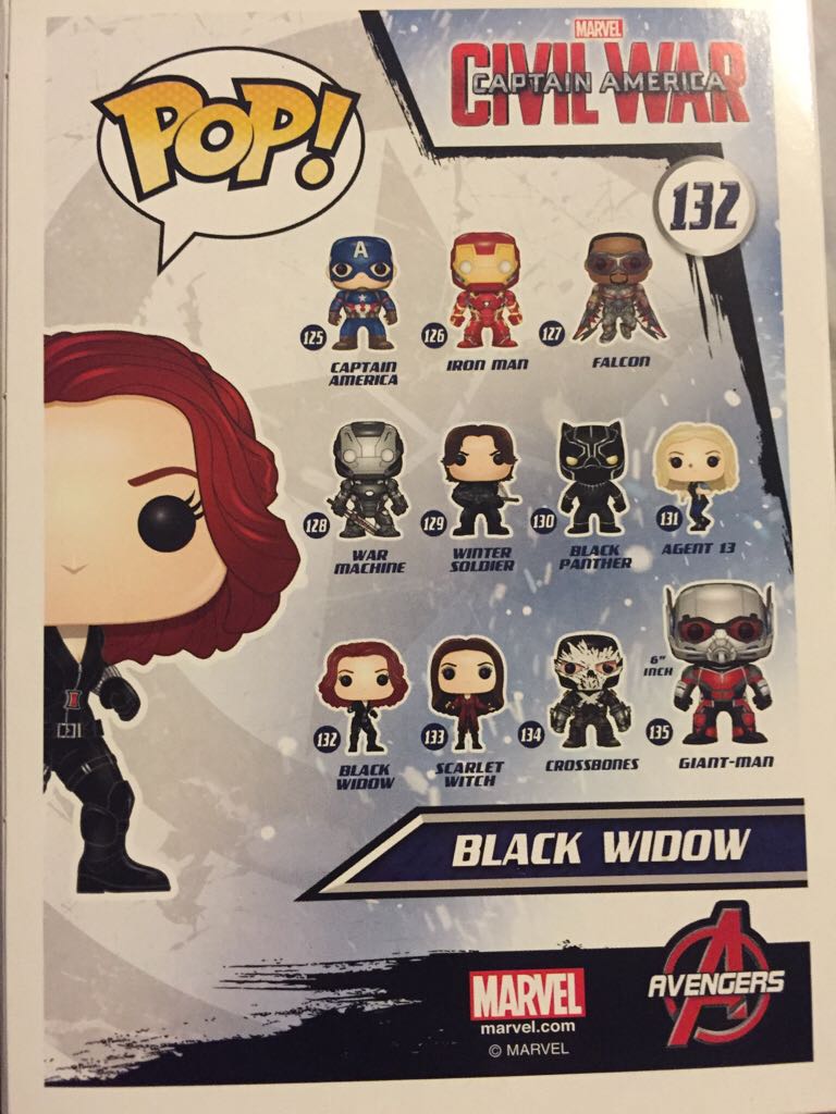 Black Widow - Avengers vinyl figure collectible - Main Image 2