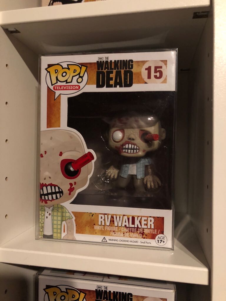 AMC #15 RV Walker - The Walking Dead vinyl figure collectible - Main Image 2