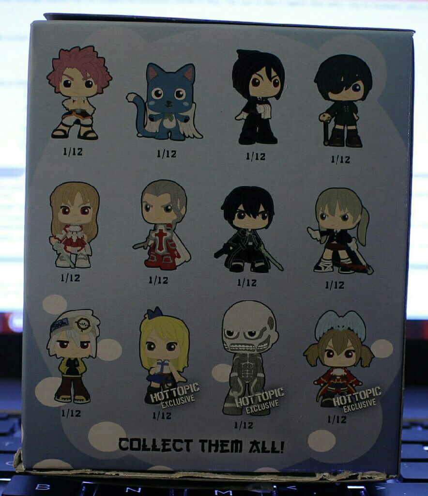 Lucy  vinyl figure collectible - Main Image 2