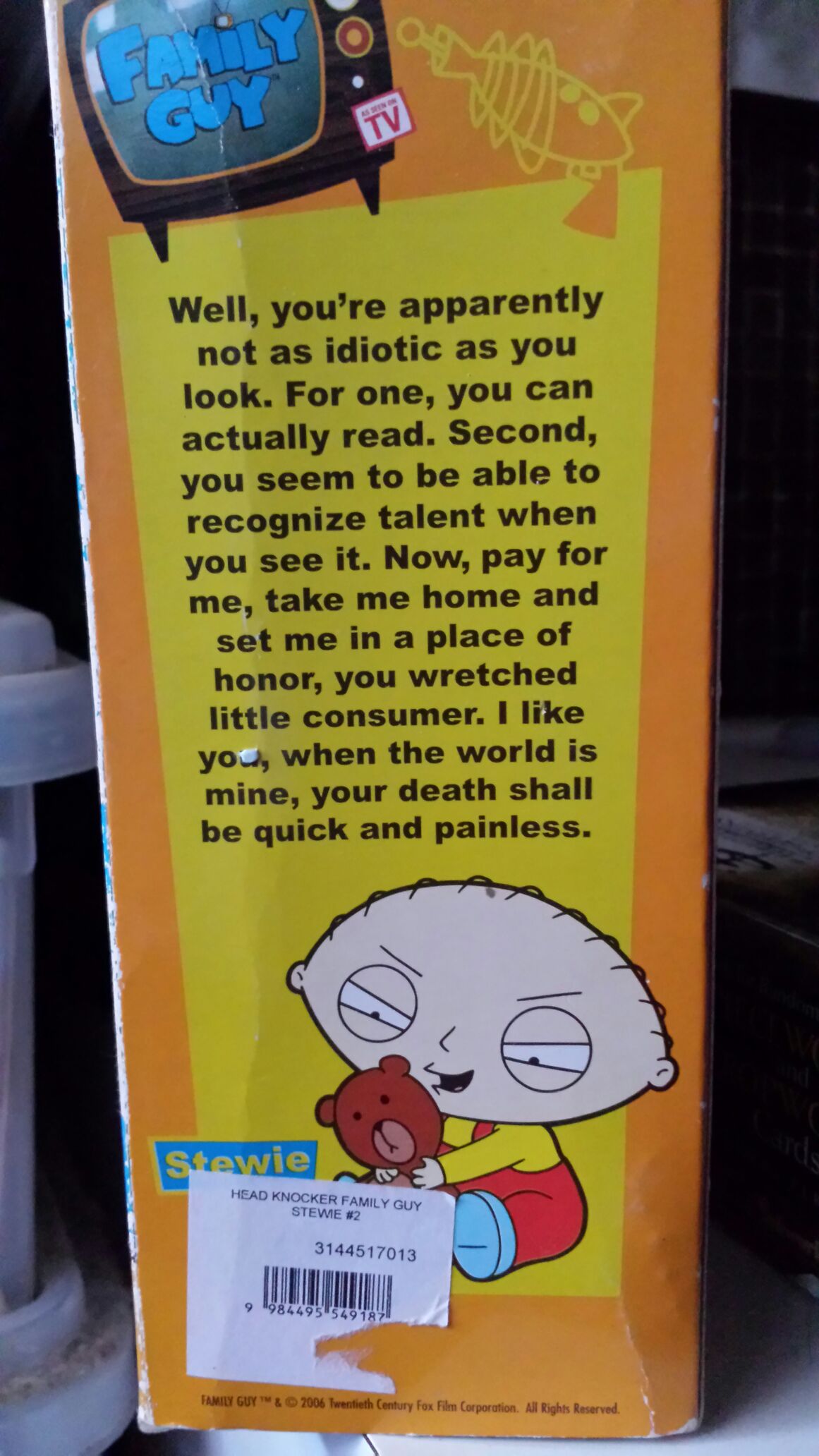 Stewie - Family Guy vinyl figure collectible [Barcode 830395080789] - Main Image 2