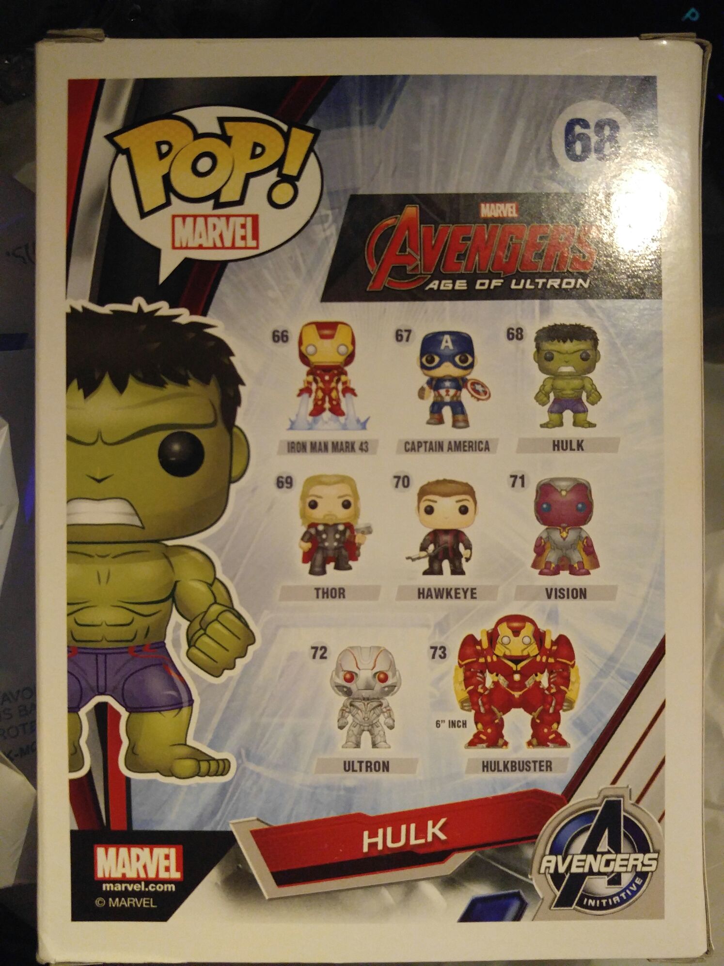 Ant-Man - Marvel Universe vinyl figure collectible [Barcode 849803104672] - Main Image 2