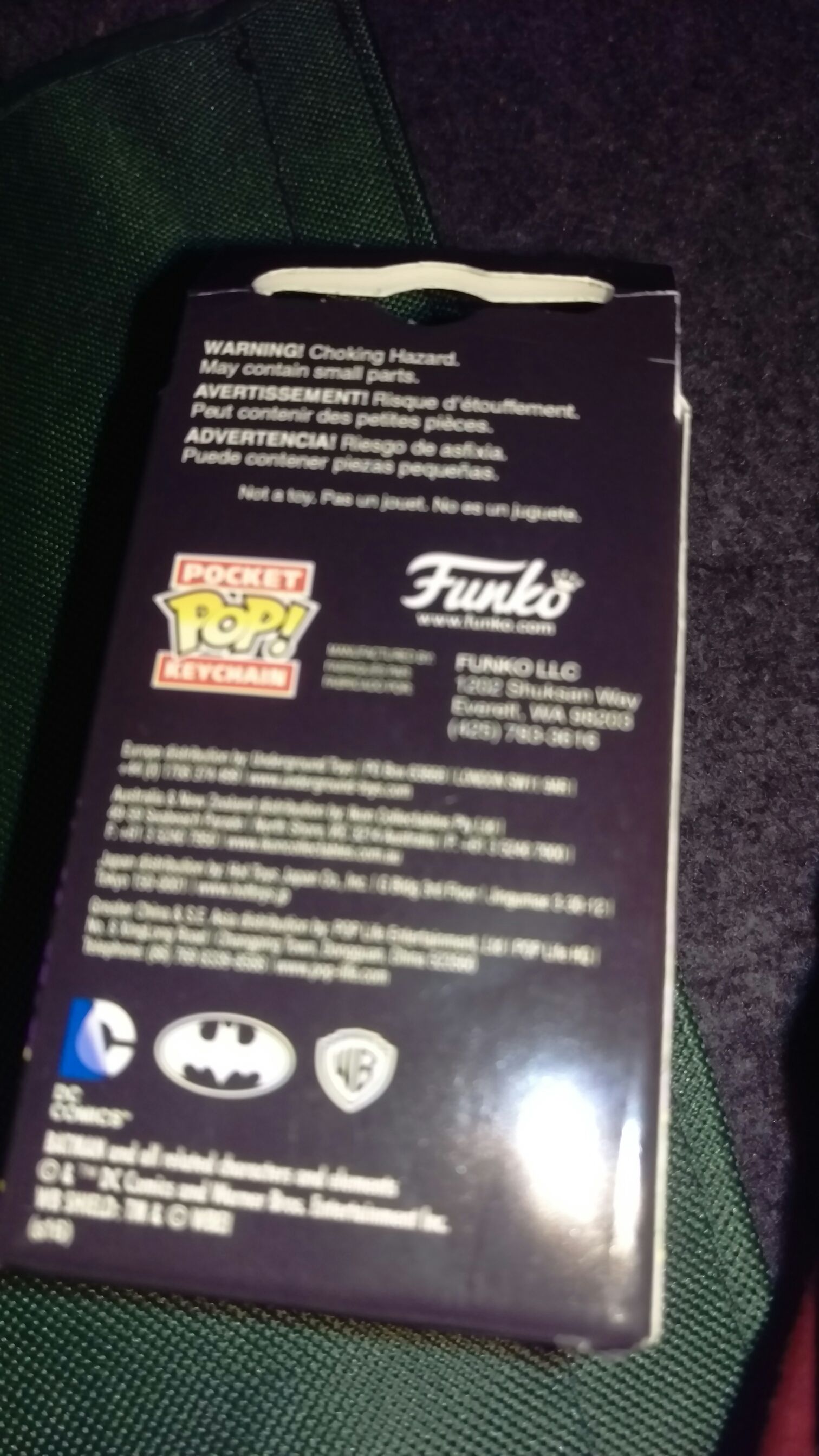 The Joker - Batman vinyl figure collectible [Barcode 849803097028] - Main Image 2