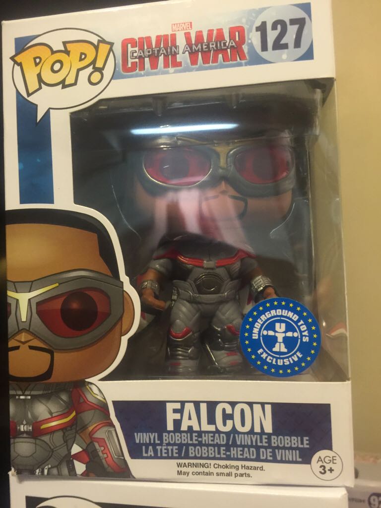 Falcon  vinyl figure collectible [Barcode 4160070460671] - Main Image 2