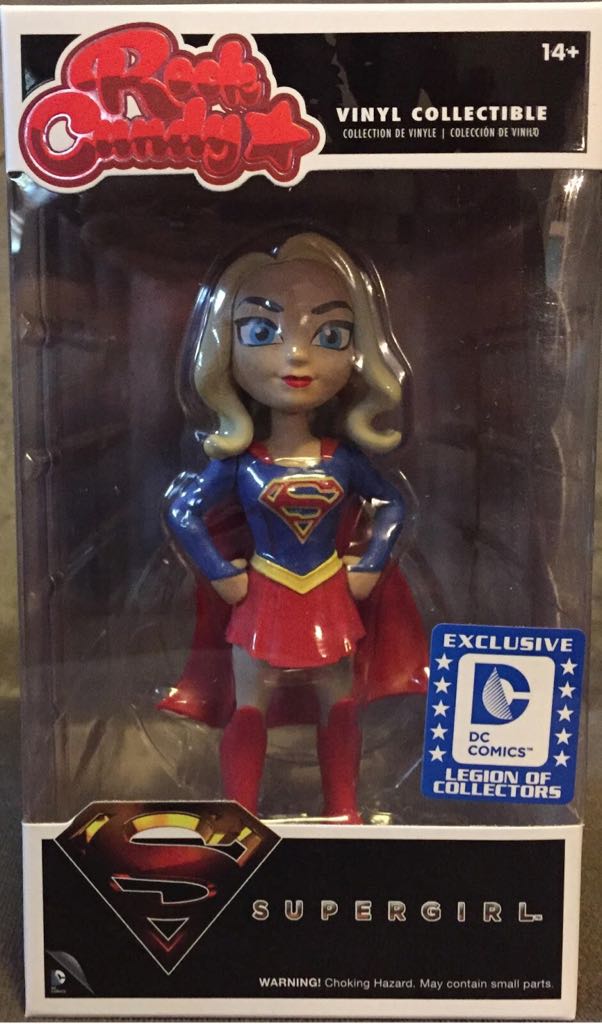 Supergirl - DC Universe vinyl figure collectible [Barcode 849803080495] - Main Image 2