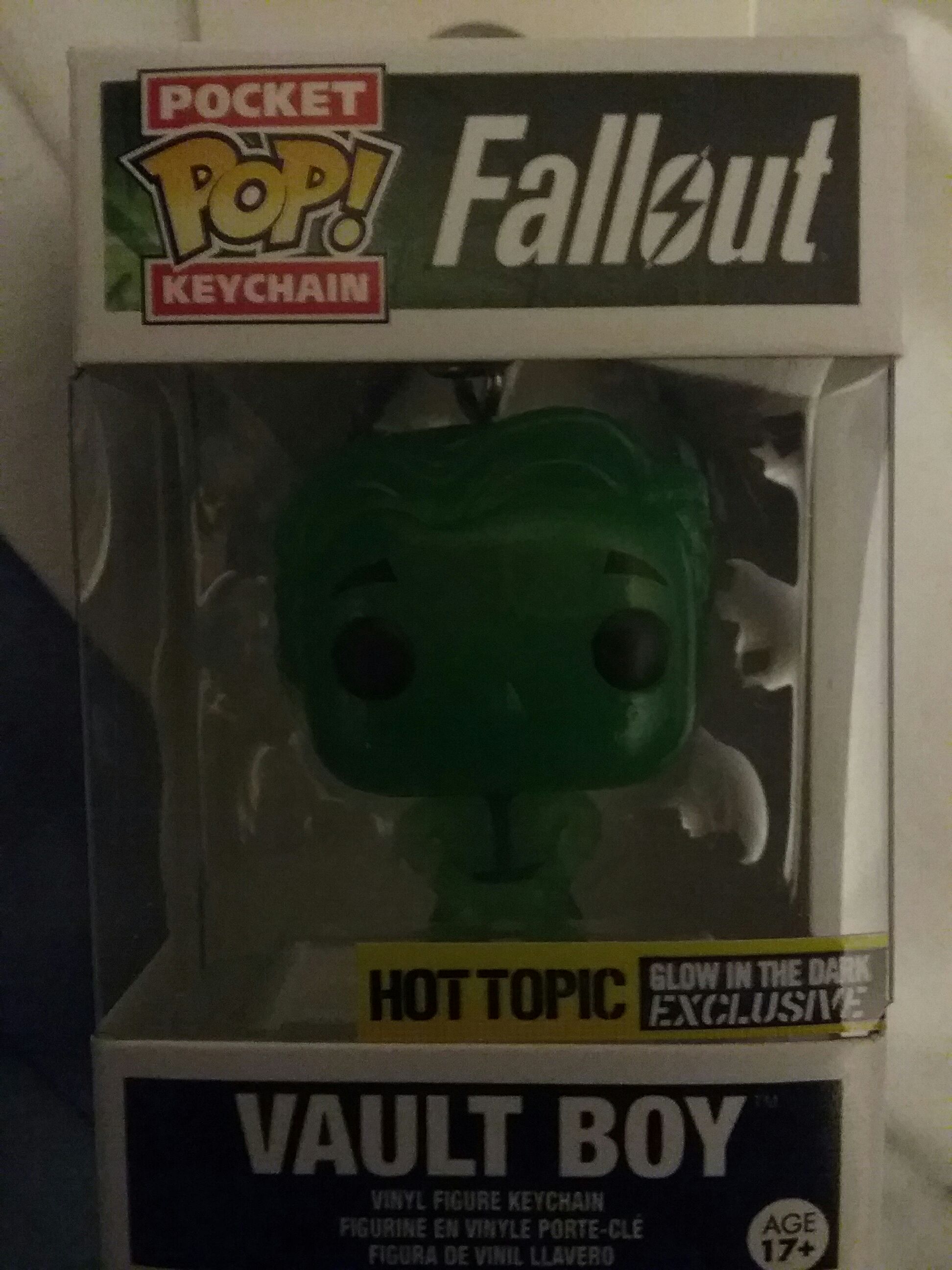 Marvel Collector Corp "Captain America Civil War"