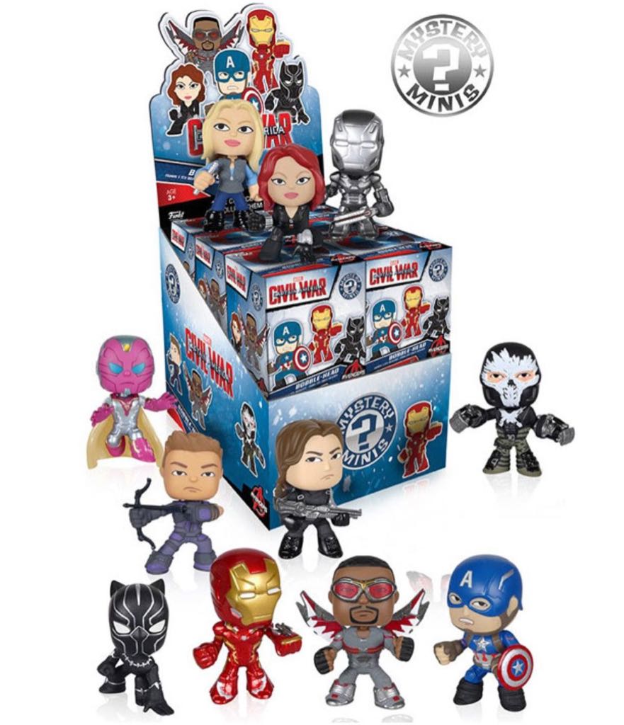 War Machine - Marvel Universe vinyl figure collectible - Main Image 2