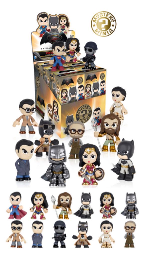 Aquaman (Dawn of Justice) (Blue) - DC Universe vinyl figure collectible - Main Image 2