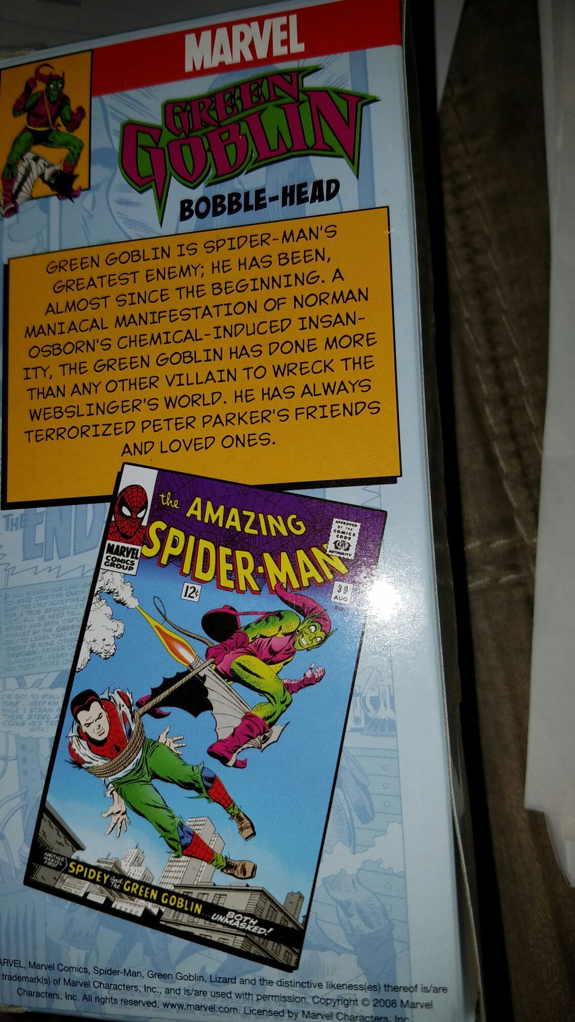 Green Goblin  vinyl figure collectible [Barcode 830395083315] - Main Image 2