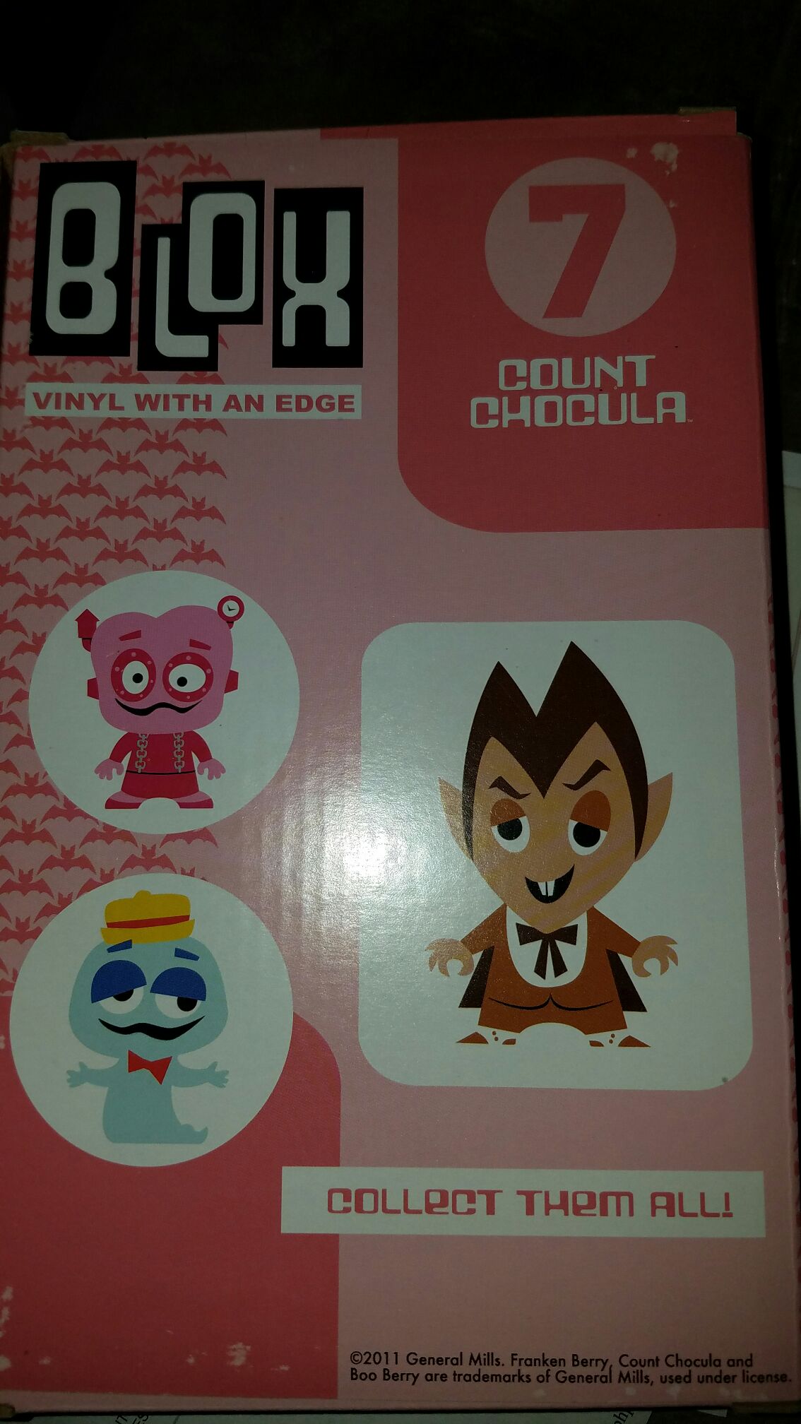 Count Chocula-Blox - General Mills vinyl figure collectible [Barcode 830395024608] - Main Image 2