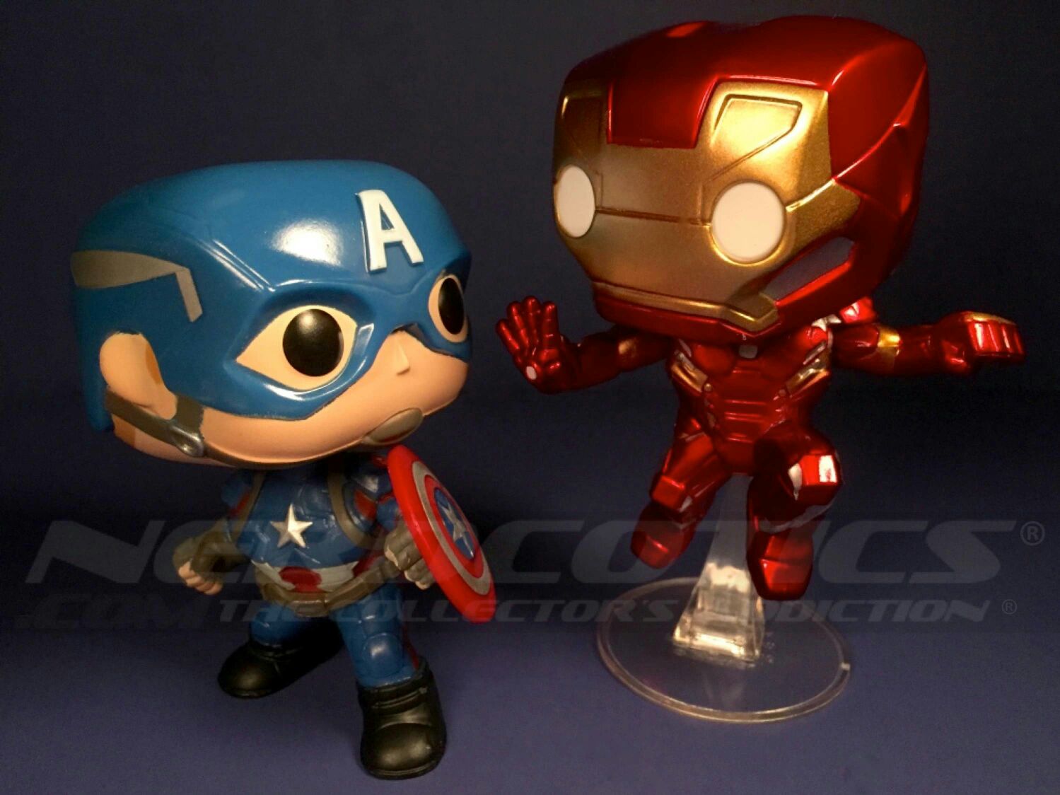 Capain America / Iron Man - Marvel Universe vinyl figure collectible - Main Image 2