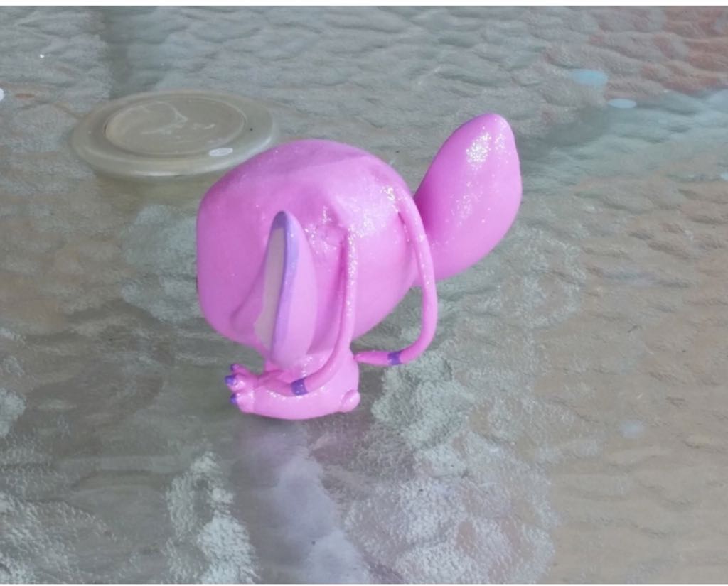 Angel - Lilo and Stitch vinyl figure collectible - Main Image 2