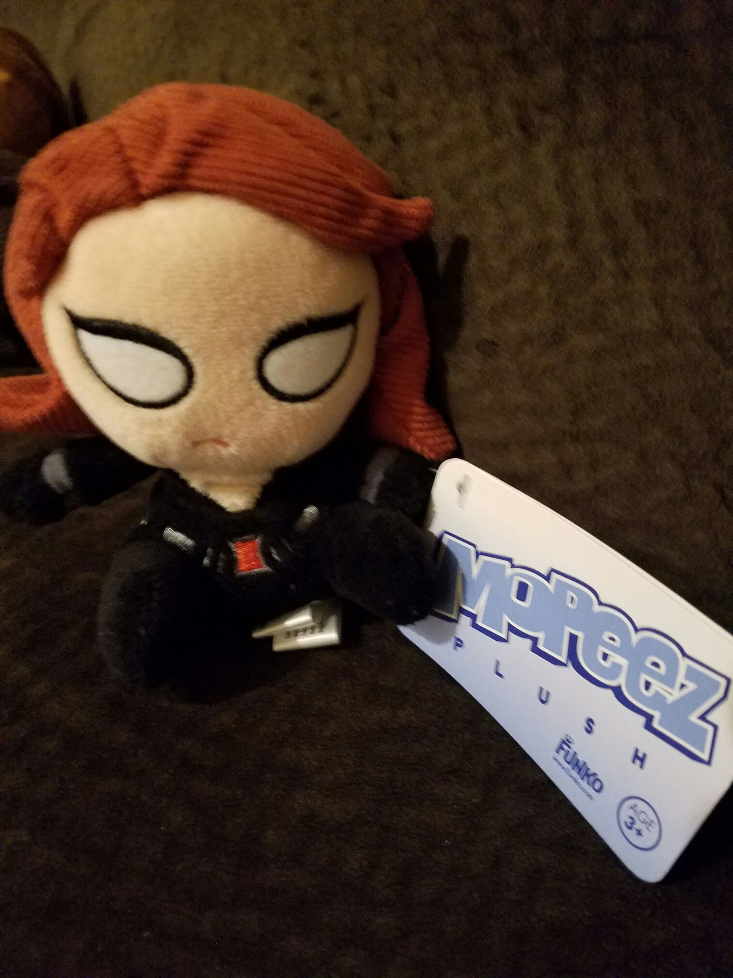 Black Widow - Marvel Universe vinyl figure collectible [Barcode 849803086206] - Main Image 2