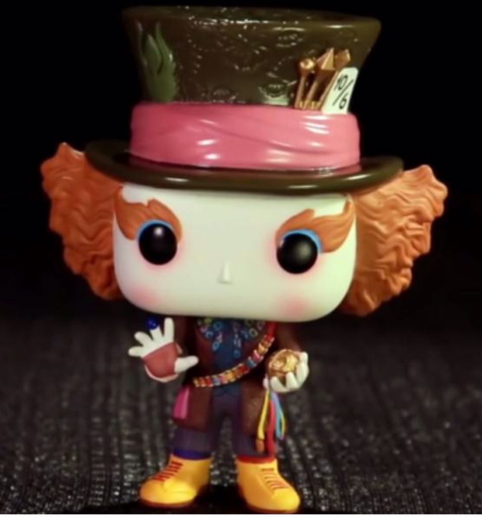 204 Mad Hatter - Disney vinyl figure collectible - Main Image 2
