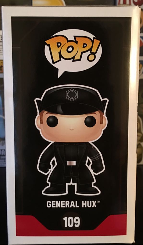 # 109 General Hux - Star Wars vinyl figure collectible [Barcode 849803096168] - Main Image 2