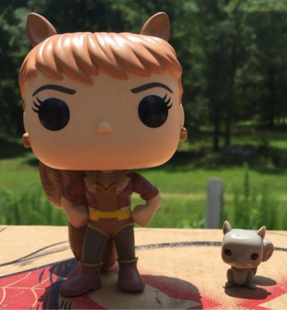 Sqirrel Girl - Marvel Universe vinyl figure collectible - Main Image 2