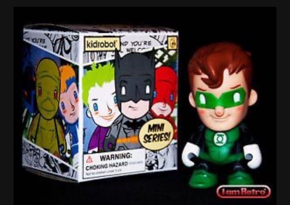 Kidrobot : Green Lantern - DC Universe vinyl figure collectible [Barcode 883975139100] - Main Image 3