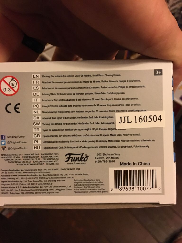 Leonardo - Teenage Mutant Ninja Turtles vinyl figure collectible - Main Image 2