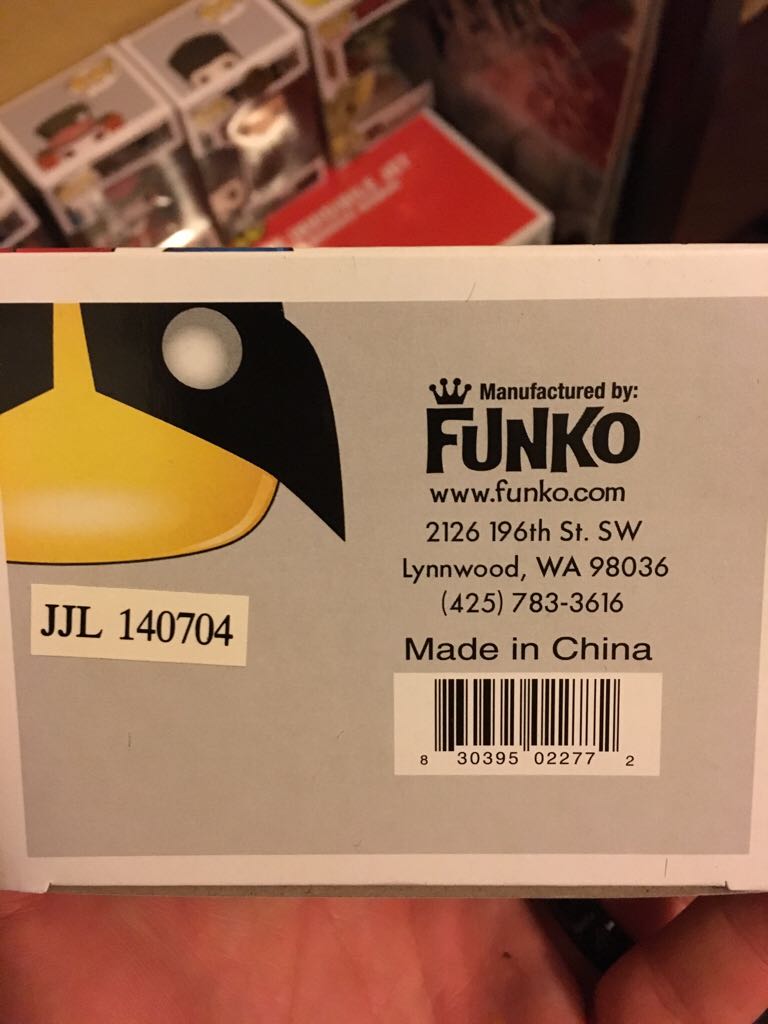 JJL 140704 - Marvel Universe vinyl figure collectible - Main Image 2