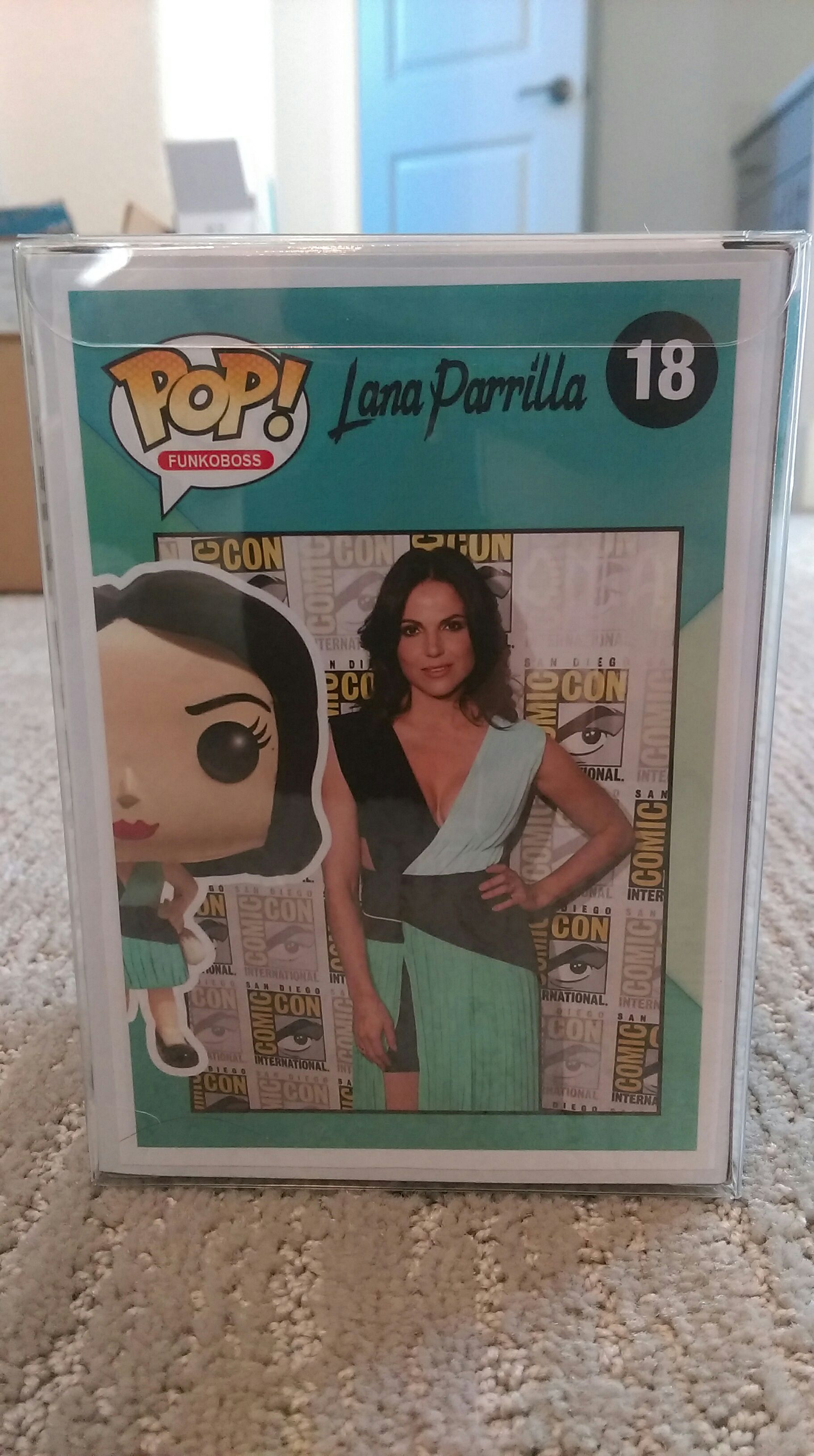 LANA SDCC 2015  vinyl figure collectible - Main Image 2