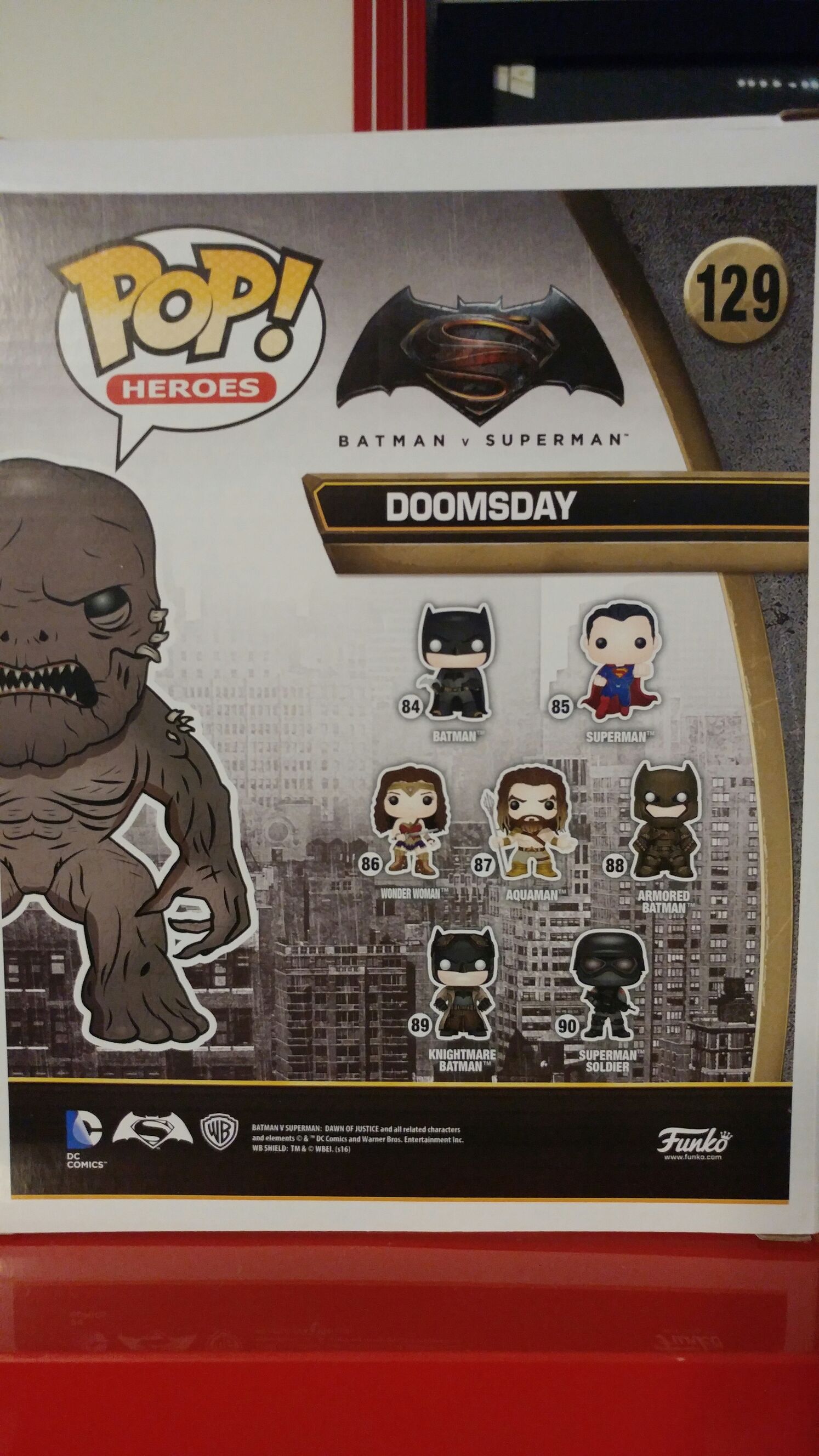 Doomsday - DC Universe vinyl figure collectible [Barcode 849803098315] - Main Image 2