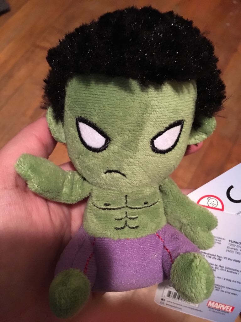 Daenerys Targaryen Statue With Eggs