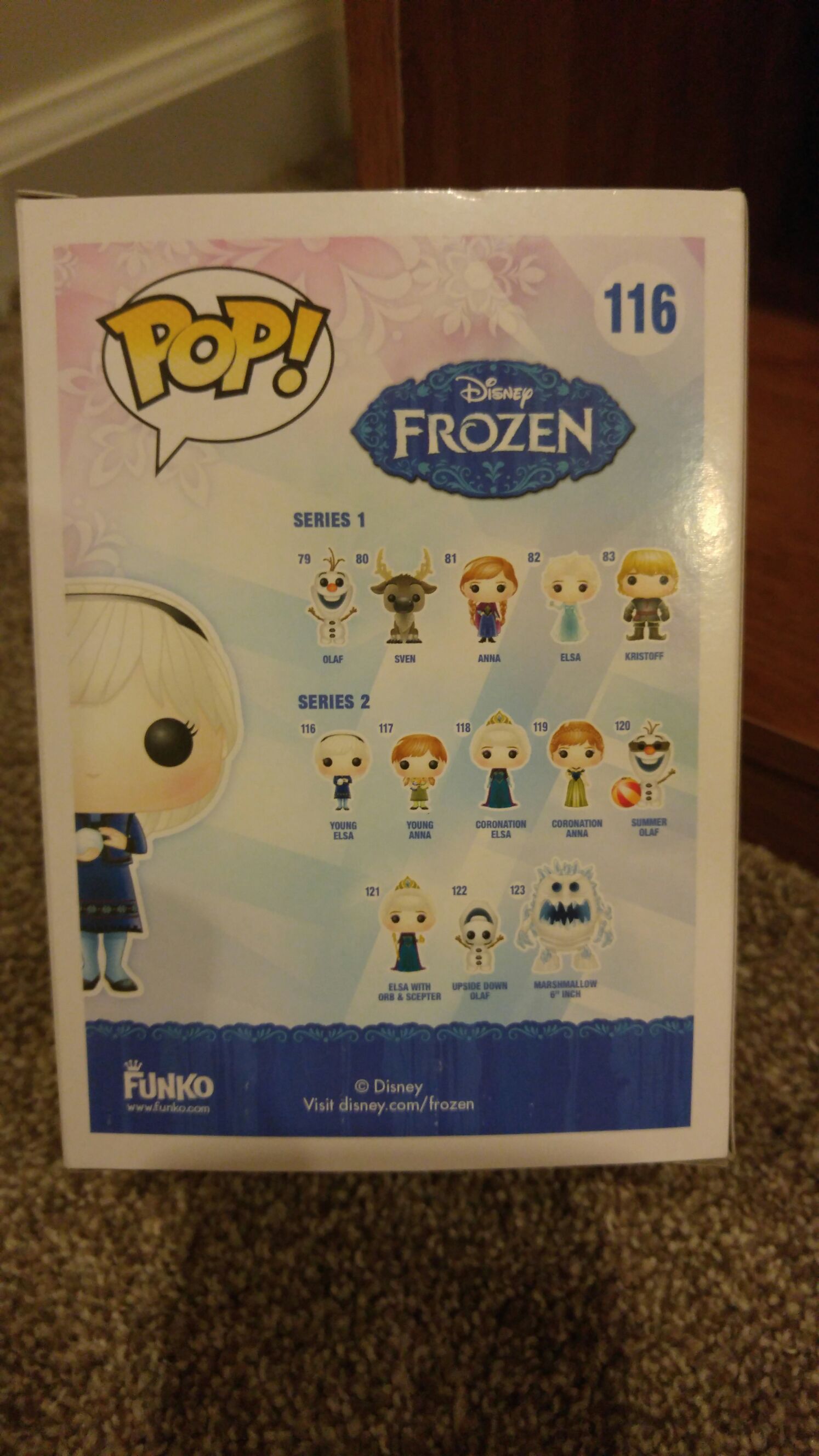 Young Elsa - Frozen vinyl figure collectible [Barcode 9836863148303] - Main Image 2