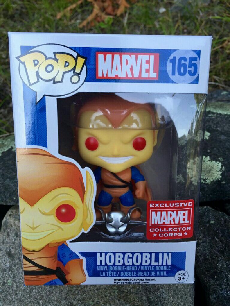 Hobgoblin - Spider-Man vinyl figure collectible - Main Image 2