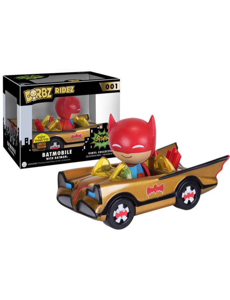 Batmobile With Batman  - Batman vinyl figure collectible [Barcode 849803071837] - Main Image 2