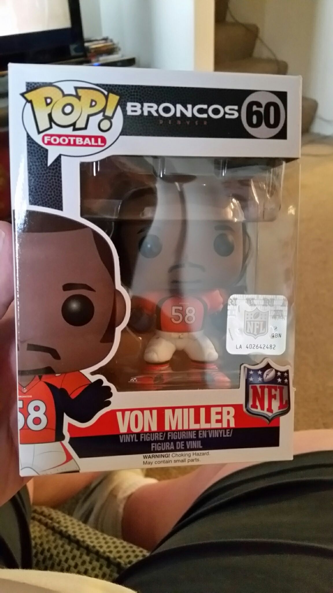 # 116 BB-8 (Thumbs up)