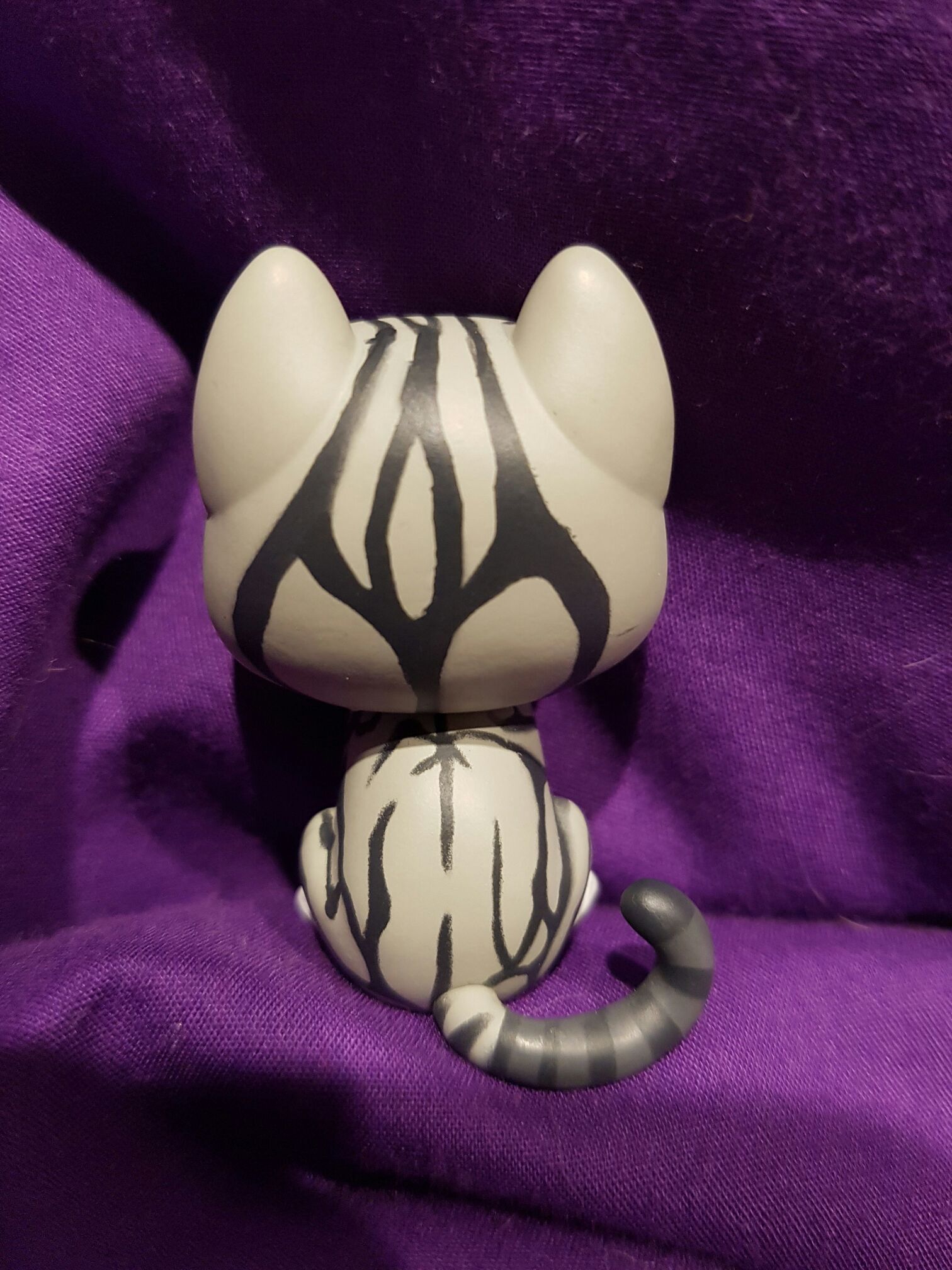 Minerva McGonagall (Cat)  vinyl figure collectible - Main Image 2