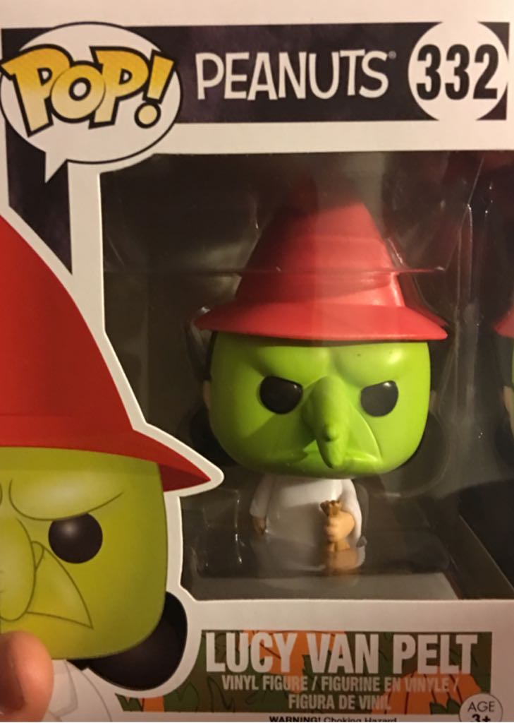 Lucy Van Pelt - Peanuts vinyl figure collectible [Barcode 849803093303] - Main Image 2