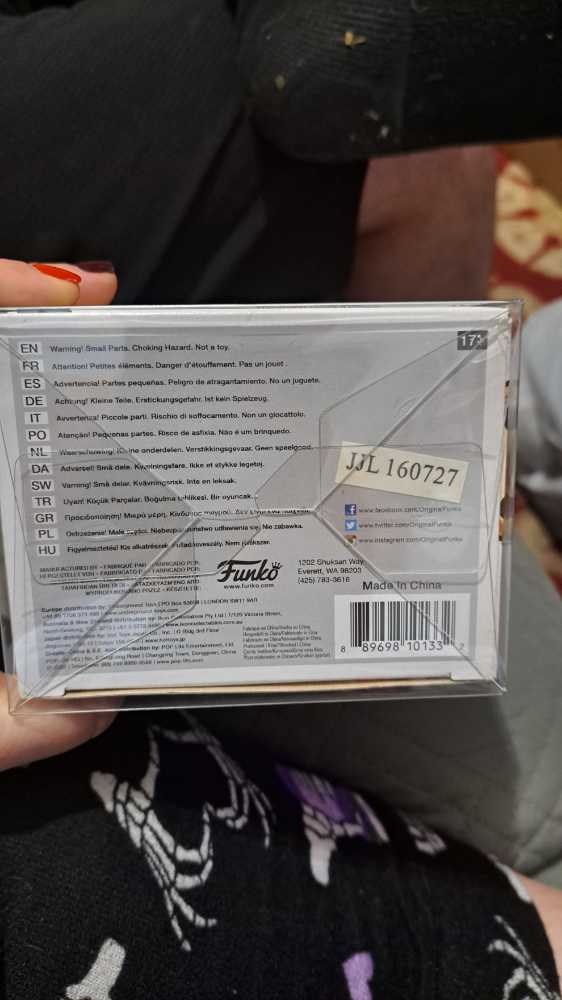 Ellen Ripley - Alien vinyl figure collectible [Barcode 889698101332] - Main Image 4