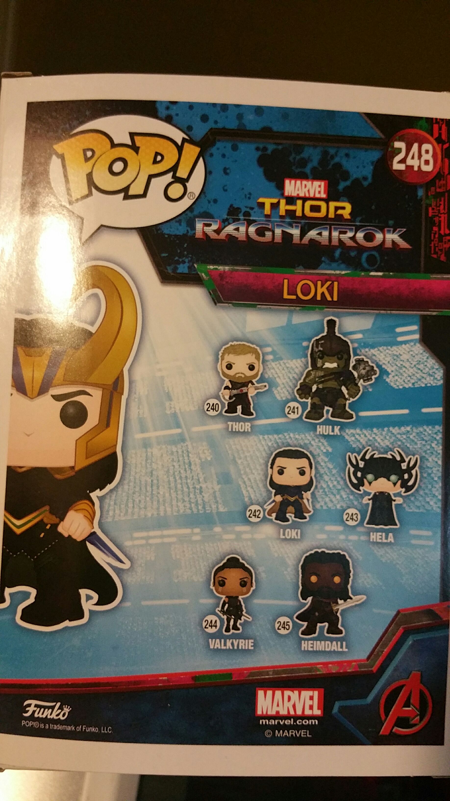 Loki  vinyl figure collectible - Main Image 2
